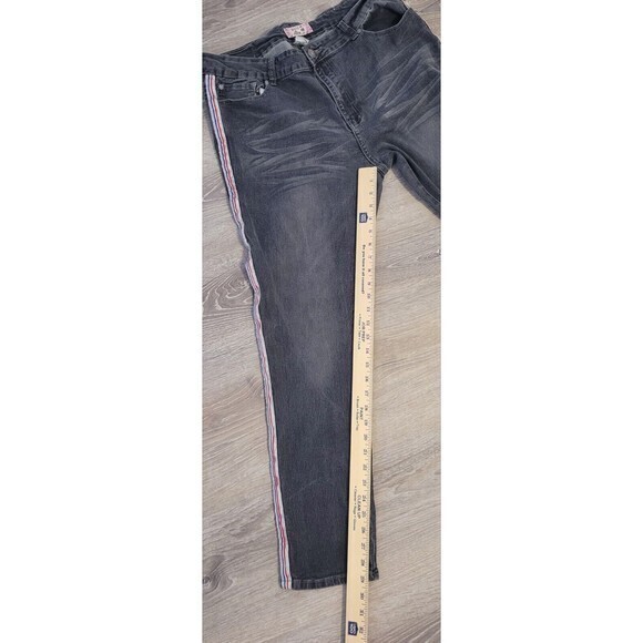 Denim & Rivets Women’s Black Striped Embellished Legs Denim Jeans‎ Size 24 - Picture 10 of 15
